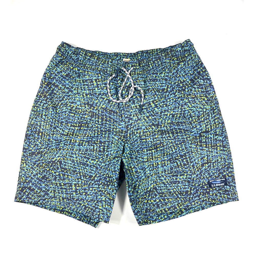 L.L. Bean Swim Trunks Medium Board Shorts Blue Green Mosaic Beach Summer EUC